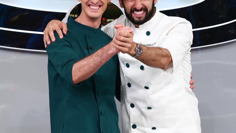 Finala Chefi la cuțite, 24 decembrie 2025. Cine sunt finaliștii sezonului 16. Ce premieră spectaculoasă a avut loc în Marea Finală