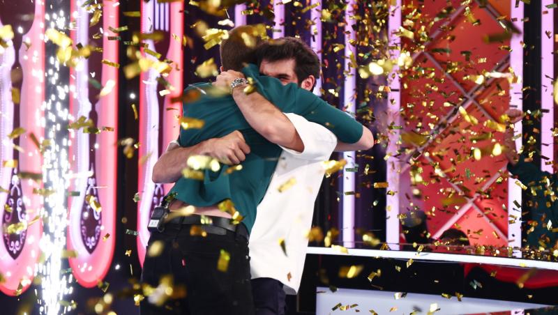 Cine a câștigat Chefi la cuțite, sezonul 16. Luca Zvaleni pleacă acasă cu premiul de 30.000 de Euro și stagiul la Retroscena