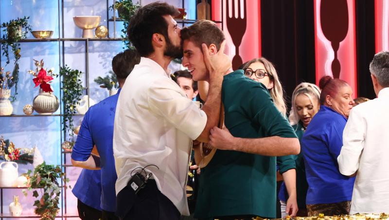 Cine a câștigat Chefi la cuțite, sezonul 16. Luca Zvaleni pleacă acasă cu premiul de 30.000 de Euro și stagiul la Retroscena