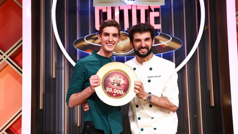 Cine a câștigat Chefi la cuțite, sezonul 16. Luca Zvaleni pleacă acasă cu premiul de 30.000 de Euro și stagiul la Retroscena