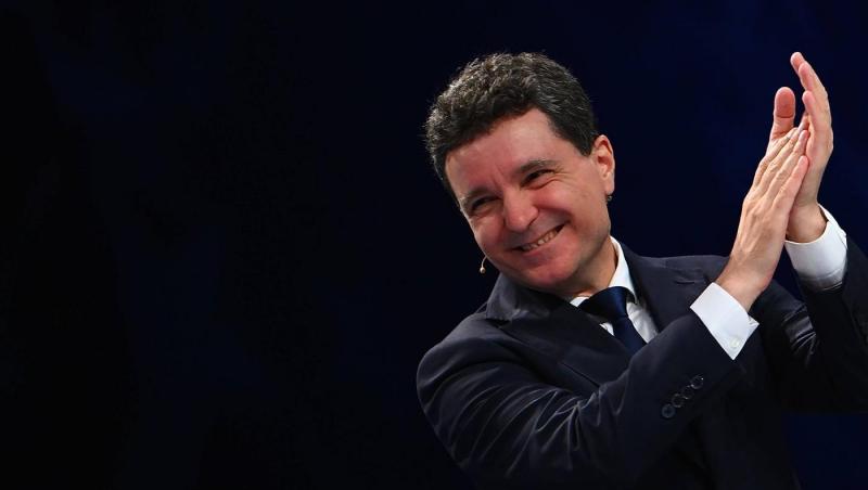 Crăciun la Cotroceni: Nicușor Dan și familia au întâmpinat colindătorii. Imagini adorabile cu mezinul Președintelui României