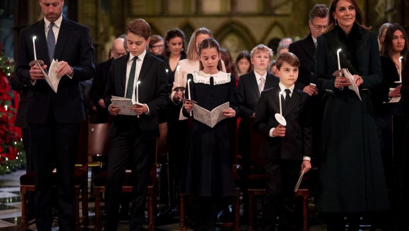 prințul william, prințul george, prințesa charlotte, prințul louis și kate middleton &icirc;n biserică