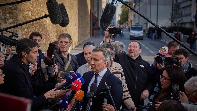 Nicolas Sarkozy, la bustul gol. Unde și-a petrecut Crăciunul fostul președinte al Franței după eliberarea din închisoare