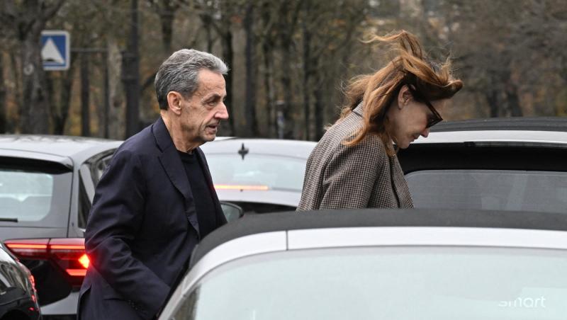 Nicolas Sarkozy, la bustul gol. Unde și-a petrecut Crăciunul fostul președinte al Franței după eliberarea din închisoare