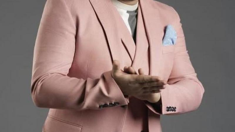 Interviu Andrei Ștefănescu. Artistul face dezvăluiri din culisele Revelionului cel neBUN. Cine dă startul distracției la Antena 1