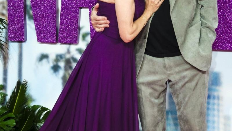 Pamela Anderson rupe tăcerea despre relația „intimă” cu Liam Neeson. Ce a dezvăluit actrița