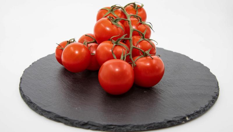 Rețeta pentru un sos de roșii delicios gata în 5 minute. Care este ingredientul minune care dă cel mai bun gust