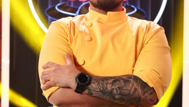 Chefi la cuțite, 3 decembrie 2025. Jurații și-au format echipele din sezonul 16. Ce concurenți au primit tunici în bootcamp