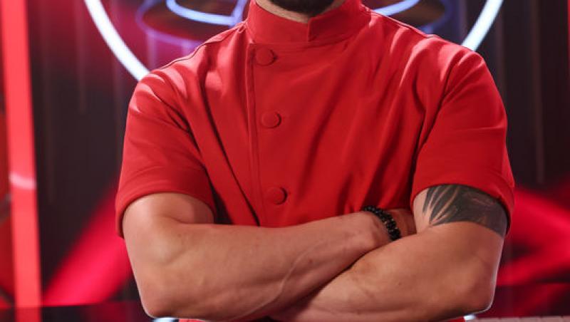 Chefi la cuțite, 3 decembrie 2025. Jurații și-au format echipele din sezonul 16. Ce concurenți au primit tunici în bootcamp