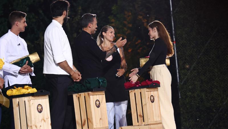 Chefi la cuțite, 3 decembrie 2025. Jurații și-au format echipele din sezonul 16. Ce concurenți au primit tunici în bootcamp