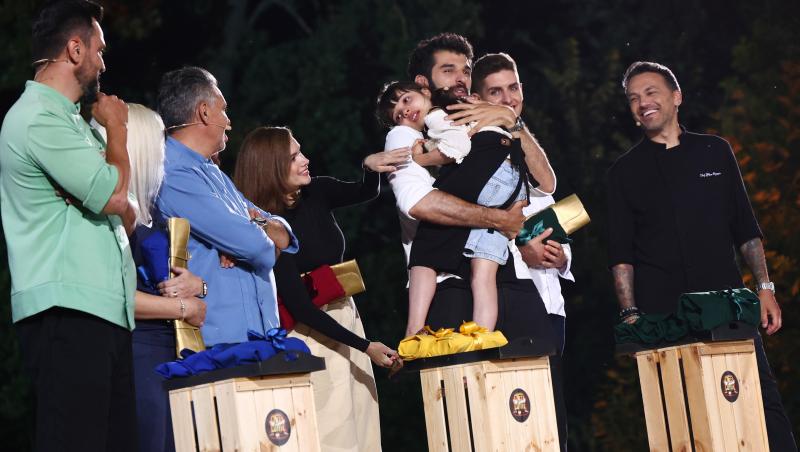 Chefi la cuțite, 3 decembrie 2025. Jurații și-au format echipele din sezonul 16. Ce concurenți au primit tunici în bootcamp