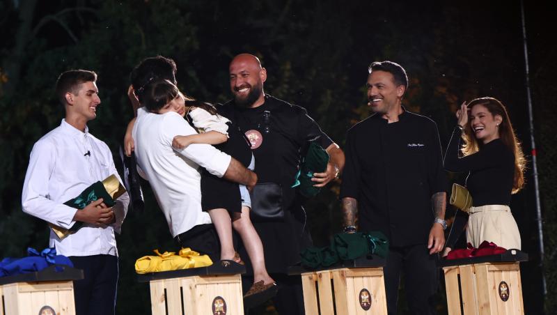 Chefi la cuțite, 3 decembrie 2025. Jurații și-au format echipele din sezonul 16. Ce concurenți au primit tunici în bootcamp