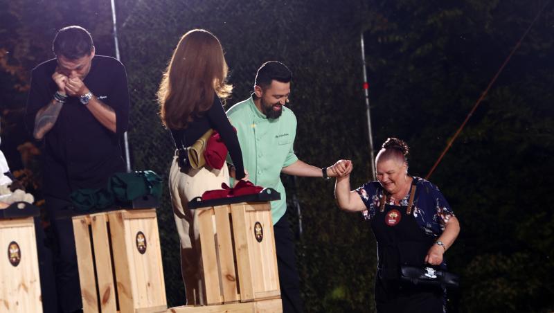 Chefi la cuțite, 3 decembrie 2025. Jurații și-au format echipele din sezonul 16. Ce concurenți au primit tunici în bootcamp