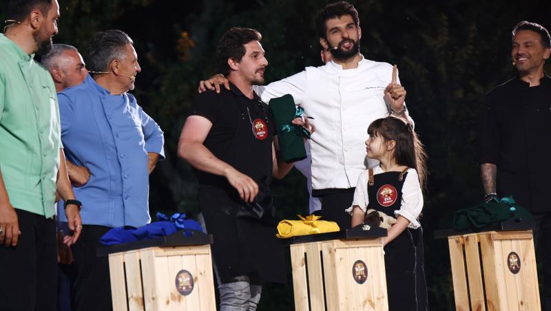 Chefi la cuțite, 3 decembrie 2025. Jurații și-au format echipele din sezonul 16. Ce concurenți au primit tunici în bootcamp