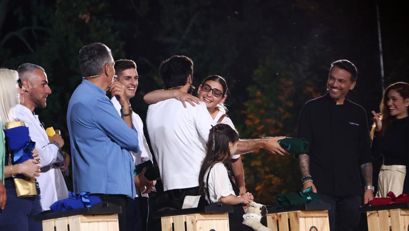 Chefi la cuțite, 3 decembrie 2025. Jurații și-au format echipele din sezonul 16. Ce concurenți au primit tunici în bootcamp