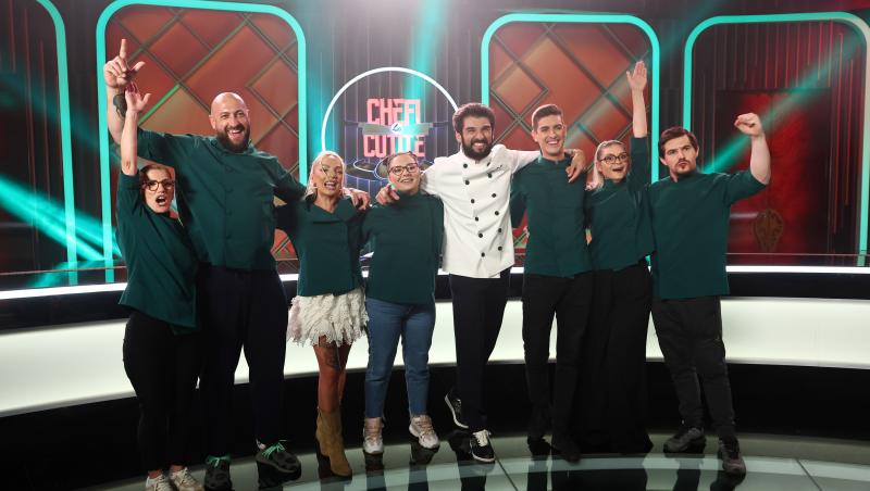 Chefi la cuțite, 3 decembrie 2025. Jurații și-au format echipele din sezonul 16. Ce concurenți au primit tunici în bootcamp