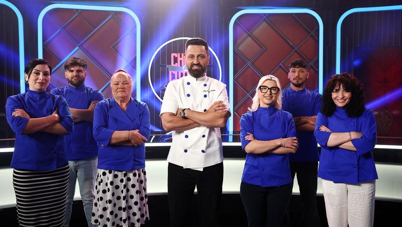 Chefi la cuțite, 3 decembrie 2025. Jurații și-au format echipele din sezonul 16. Ce concurenți au primit tunici în bootcamp