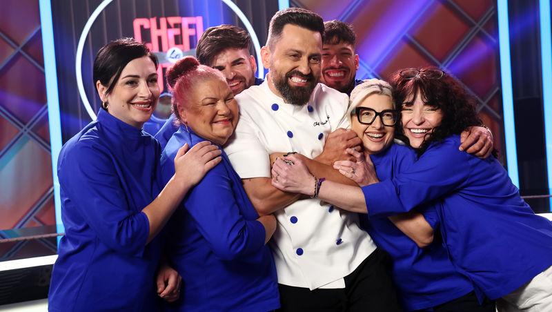 Chefi la cuțite, 3 decembrie 2025. Jurații și-au format echipele din sezonul 16. Ce concurenți au primit tunici în bootcamp