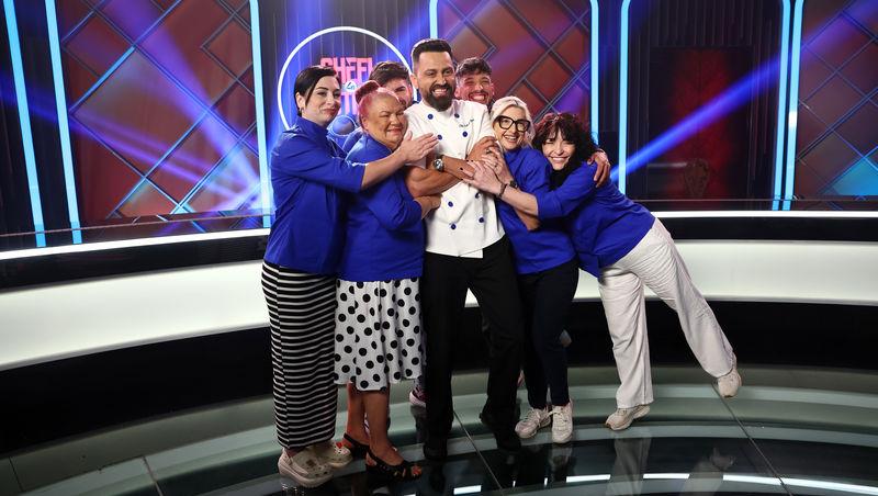 Chefi la cuțite, 3 decembrie 2025. Jurații și-au format echipele din sezonul 16. Ce concurenți au primit tunici în bootcamp