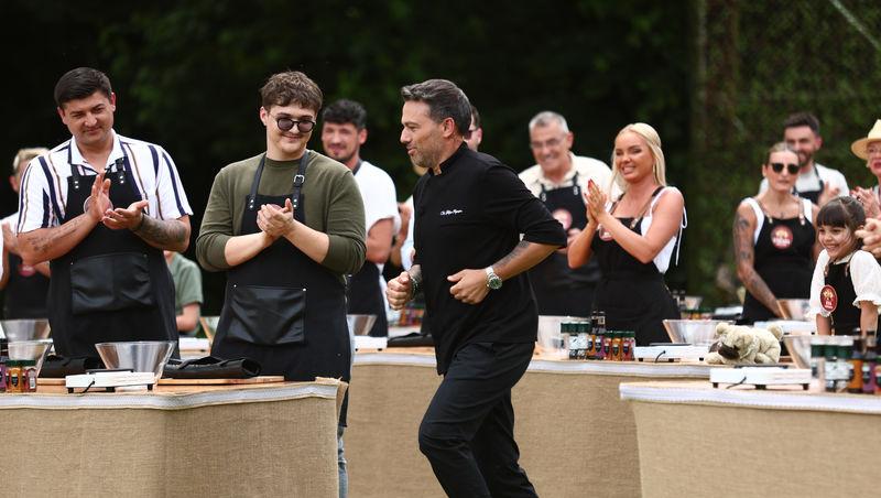 Chefi la cuțite, 3 decembrie 2025. Ce culori vor avea tunicile chefilor din sezonul 16. Irina Fodor a anunțat o premieră