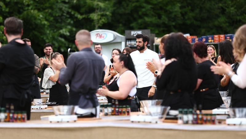 Chefi la cuțite, 3 decembrie 2025. Ce culori vor avea tunicile chefilor din sezonul 16. Irina Fodor a anunțat o premieră