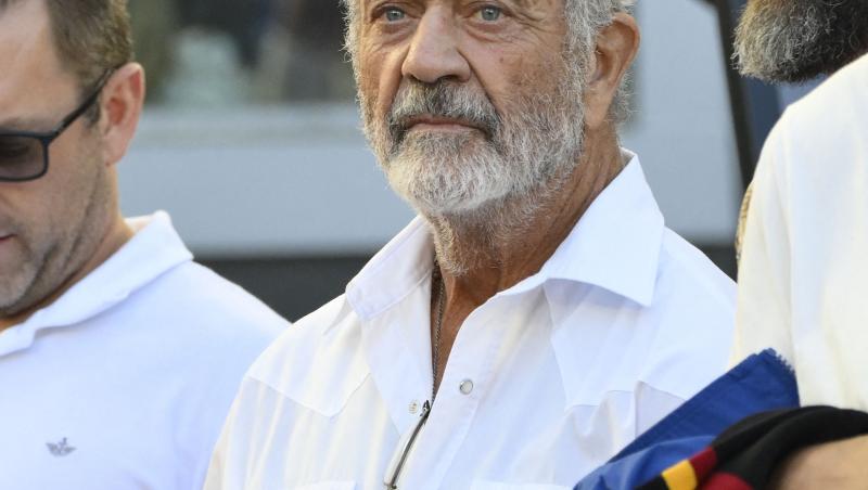 Mel Gibson și partenera lui, Rosalind Ross, s-au despărțit după 9 ani de relație. Cei doi au împreună un fiu