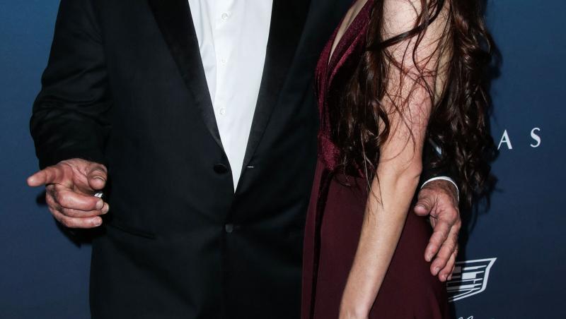 Mel Gibson și partenera lui, Rosalind Ross, s-au despărțit după 9 ani de relație. Cei doi au împreună un fiu