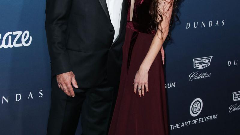 Mel Gibson și partenera lui, Rosalind Ross, s-au despărțit după 9 ani de relație. Cei doi au împreună un fiu