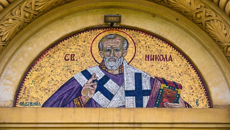 Rugăciunea pe care o rostesc creștinii de Sfântul Nicolae. Ce cuvinte se înalță către cer în seara de 6 decembrie