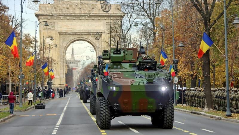 Comandă-record de 1 decembrie. Cât a plătit un bucureștean pentru mici și cartofi prăjiți de Ziua Națională