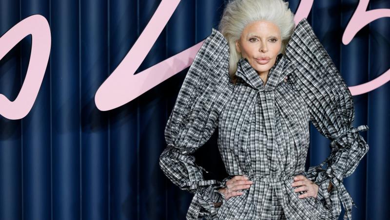 Lisa Rinna, la 2025 Fashion Awards, decembrie 2025