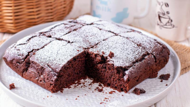 Rețeta de prăjitură cu vinete și ciocolată. Preparatul neobișnuit este vedetă într-o țară europeană. Cum se prepară