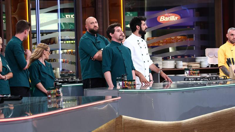 Chefi la cuțite, 7 decembrie 2025. Irina Fodor a anunțat tema probei din primul battle. Ce a putut să facă chef Richard Abou Zaki