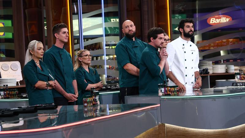 Chefi la cuțite, 7 decembrie 2025. Irina Fodor a anunțat tema probei din primul battle. Ce a putut să facă chef Richard Abou Zaki