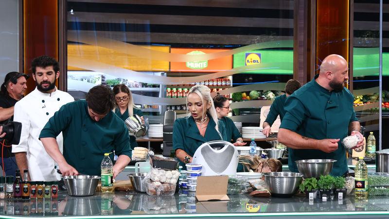 Chefi la cuțite, 7 decembrie 2025. Irina Fodor a anunțat tema probei din primul battle. Ce a putut să facă chef Richard Abou Zaki