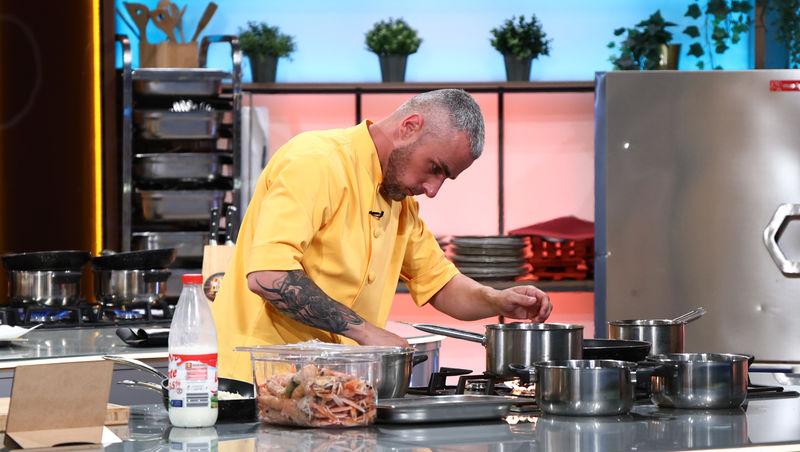 Chefi la cuțite, 7 decembrie 2025. Irina Fodor a anunțat tema probei din primul battle. Ce a putut să facă chef Richard Abou Zaki