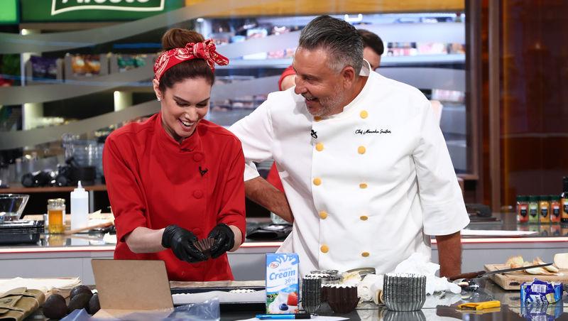 Chefi la cuțite, 7 decembrie 2025. Irina Fodor a anunțat tema probei din primul battle. Ce a putut să facă chef Richard Abou Zaki