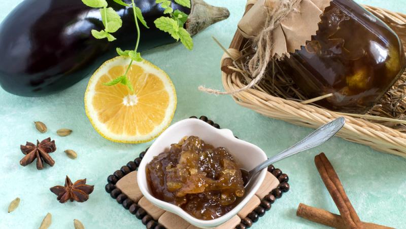 Dulceața de vinete, preparatul cu puține calorii cu gust excepțional. Cum se pregătește pas cu pas