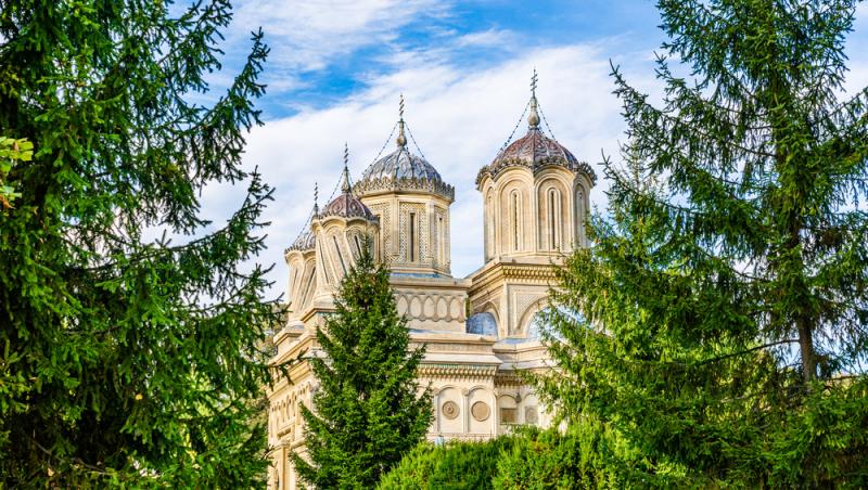 Tradiții și superstiții de Sfânta Filofteia. Ce să faci și să nu faci pe 7 decembrie