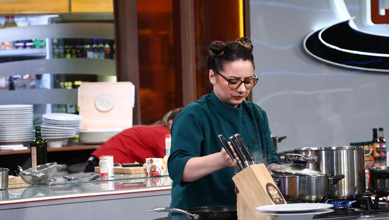 Chefi la cuțite, 7 decembrie 2025. Prima eliminare din sezonul 16. Ce farfurii au dezamăgit jurații: „Mă simt jignit!”