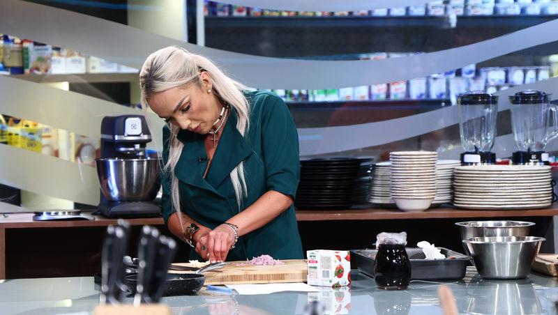 Chefi la cuțite, 7 decembrie 2025. Prima eliminare din sezonul 16. Ce farfurii au dezamăgit jurații: „Mă simt jignit!”