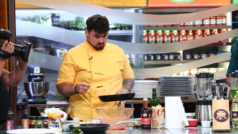Chefi la cuțite, 7 decembrie 2025. Prima eliminare din sezonul 16. Ce farfurii au dezamăgit jurații: „Mă simt jignit!”