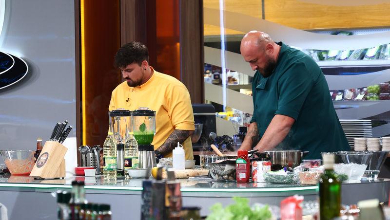 Chefi la cuțite, 7 decembrie 2025. Prima eliminare din sezonul 16. Ce farfurii au dezamăgit jurații: „Mă simt jignit!”