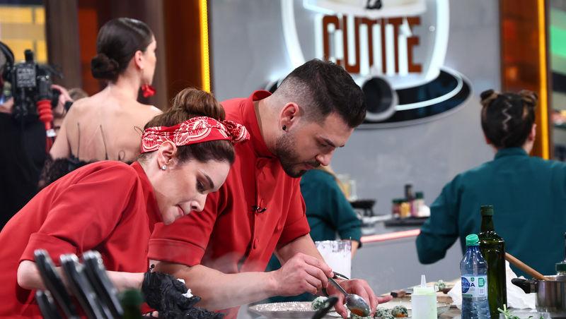 Chefi la cuțite, 7 decembrie 2025. Prima eliminare din sezonul 16. Ce farfurii au dezamăgit jurații: „Mă simt jignit!”