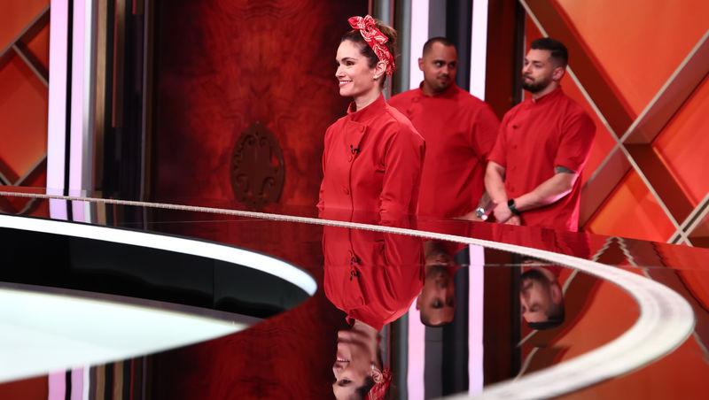 Chefi la cuțite, 7 decembrie 2025. Prima eliminare din sezonul 16. Ce farfurii au dezamăgit jurații: „Mă simt jignit!”