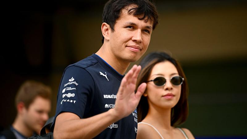 Vezi acum calificările din Formula 1™ pentru Marele Premiu din Abu Dhabi. Lupta pentru pole e LIVE în AntenaPLAY și pe Antena3CNN