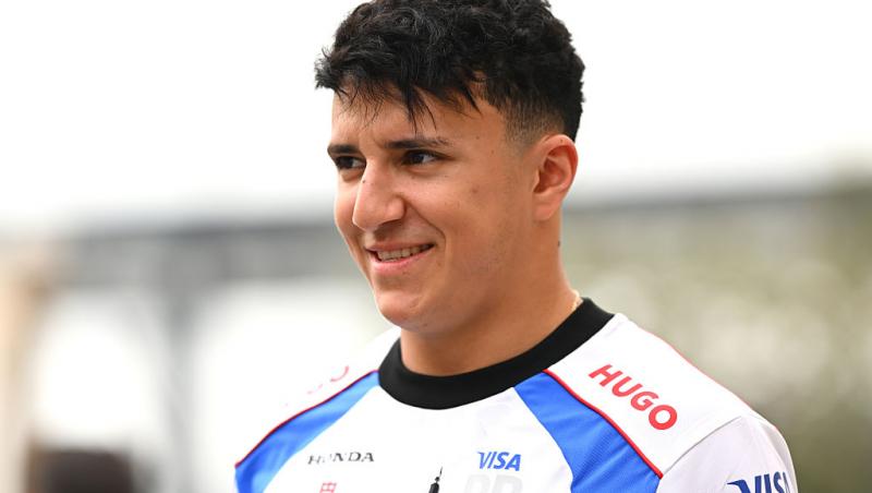 Vezi acum calificările din Formula 1™ pentru Marele Premiu din Abu Dhabi. Lupta pentru pole e LIVE în AntenaPLAY și pe Antena3CNN