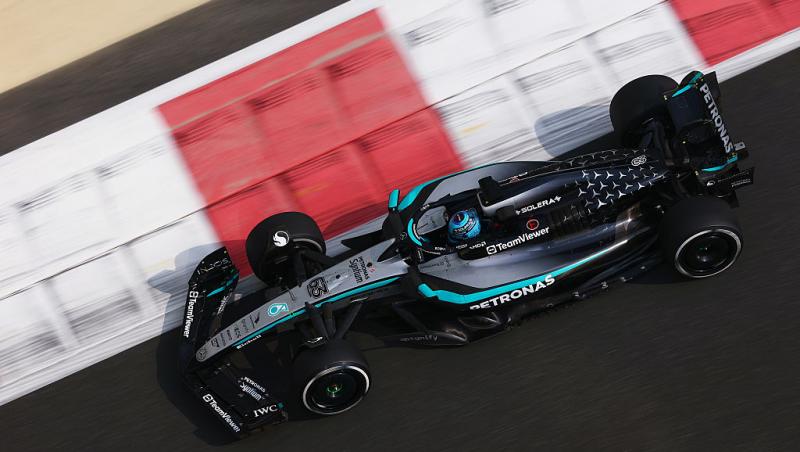 Vezi acum calificările din Formula 1™ pentru Marele Premiu din Abu Dhabi. Lupta pentru pole e LIVE în AntenaPLAY și pe Antena3CNN