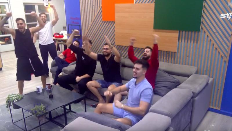 Mireasa, sezon 12. Alex și Florina s-au logodit în direct, la XNS. Momentul tensionat care a avut loc la ultima cerere