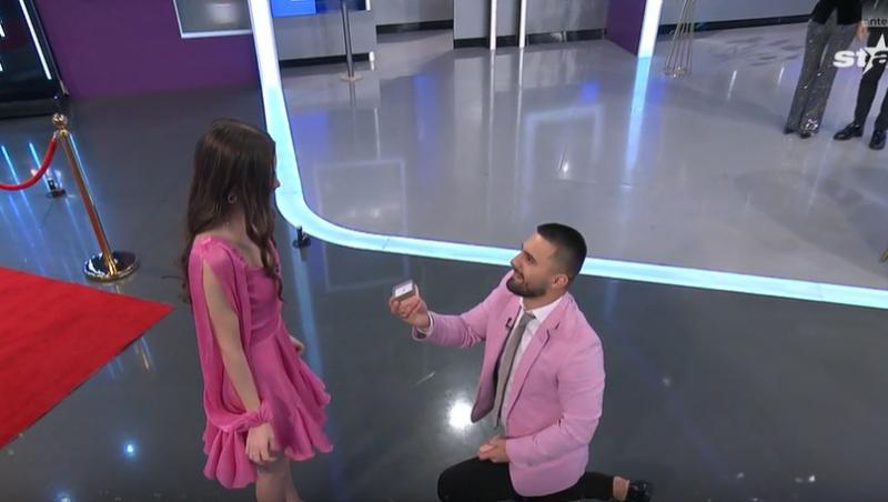 Mireasa, sezon 12. Alex și Florina s-au logodit în direct, la XNS. Momentul tensionat care a avut loc la ultima cerere